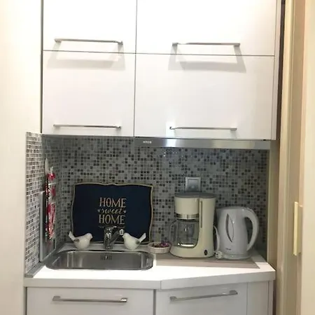 Tiny Deluxe In Kalamaria Апартаменты *